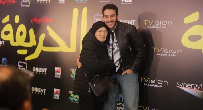 أهمية الدعم النفسي والاجتماعي للفنانين في مراحل الحزن والفقدان