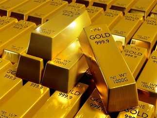 الأسباب الرئيسية وراء الانخفاض الحاد في أسعار الذهب اليوم