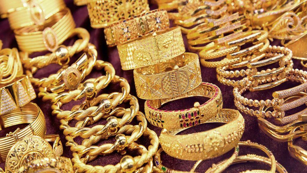 سعر الذهب اليوم وتأثير الانخفاض الأخير على السوق المحلي