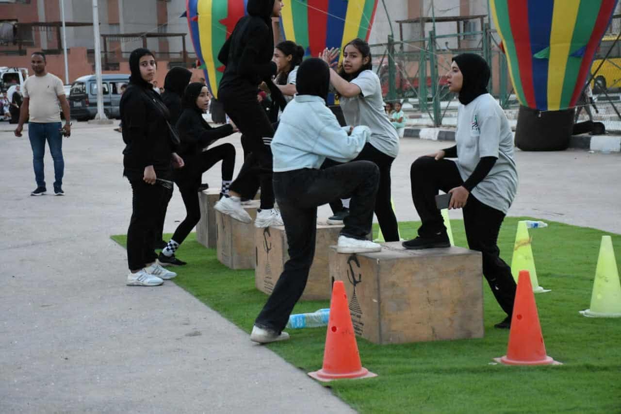 تنظيم الاحتفالات الرياضية وتأثيرها على تفعيل طاقات الشباب في الأسمرات
