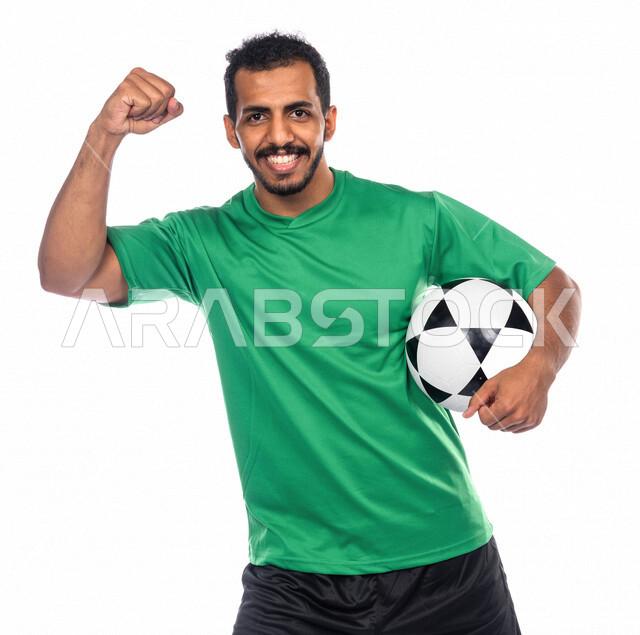 أداء وليد الكراتي وتأثيره في مرمى الأهلي