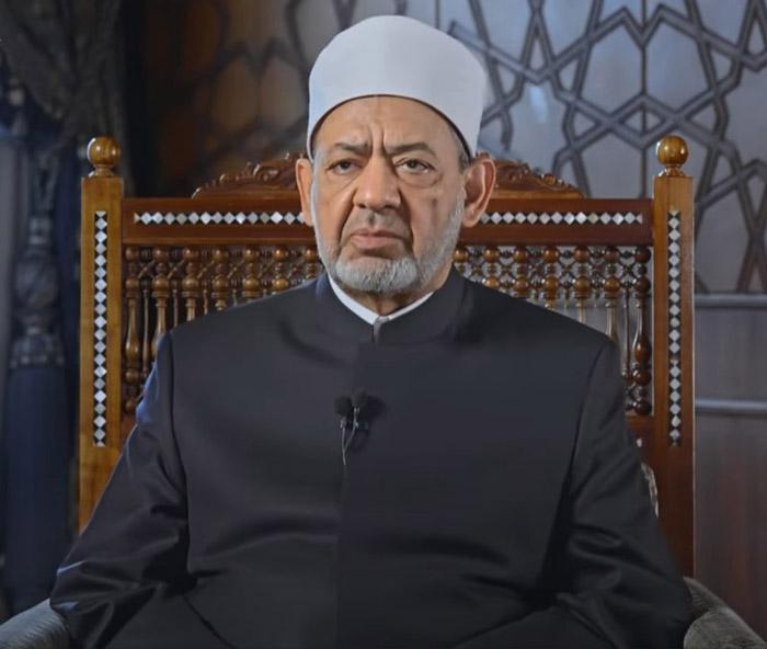 كيف يبرز أحمد الطيب تألق نجوم الزمالك في مواجهة التحديات