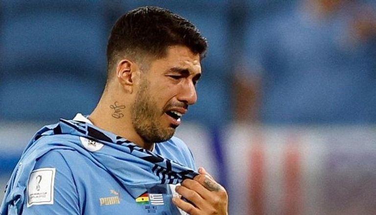 العوامل النفسية والفنية التي تحدد توقيت اعتزال سواريز
