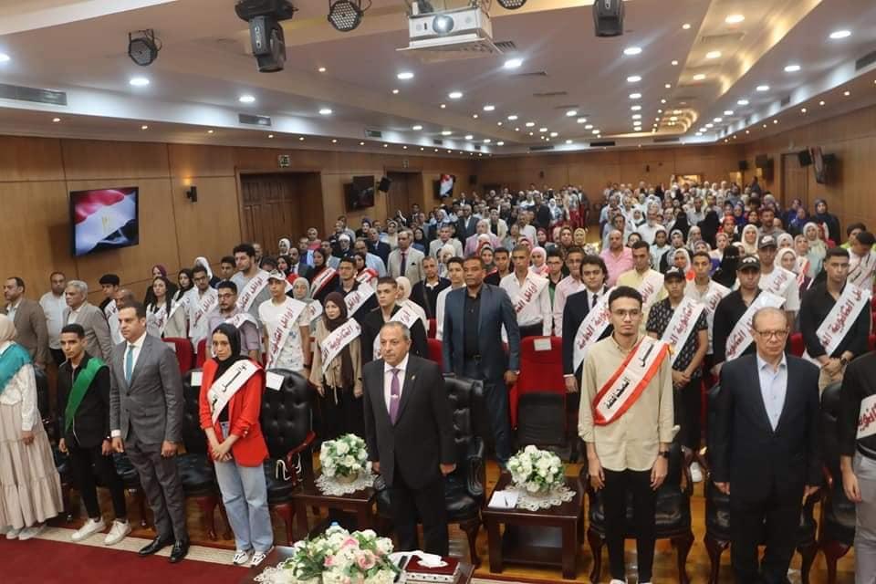 تكريم التفوق العلمي على أرض بورسعيد بين التعليم العام والأزهري والفني