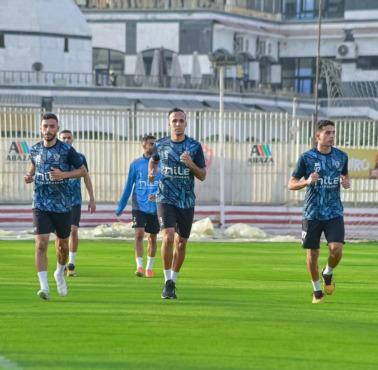 تركيز التدريبات القوية على الجوانب التكتيكية والبدنية