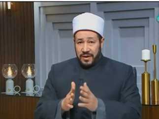 تفسير العلماء لفعليّة قول صدق الله العظيم في الصلاة وآثاره الروحية