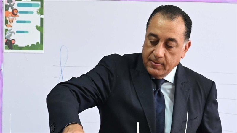 تواجد وزير التنمية المحلية في ميدان الانتخابات لدعم المشاركة الشعبية