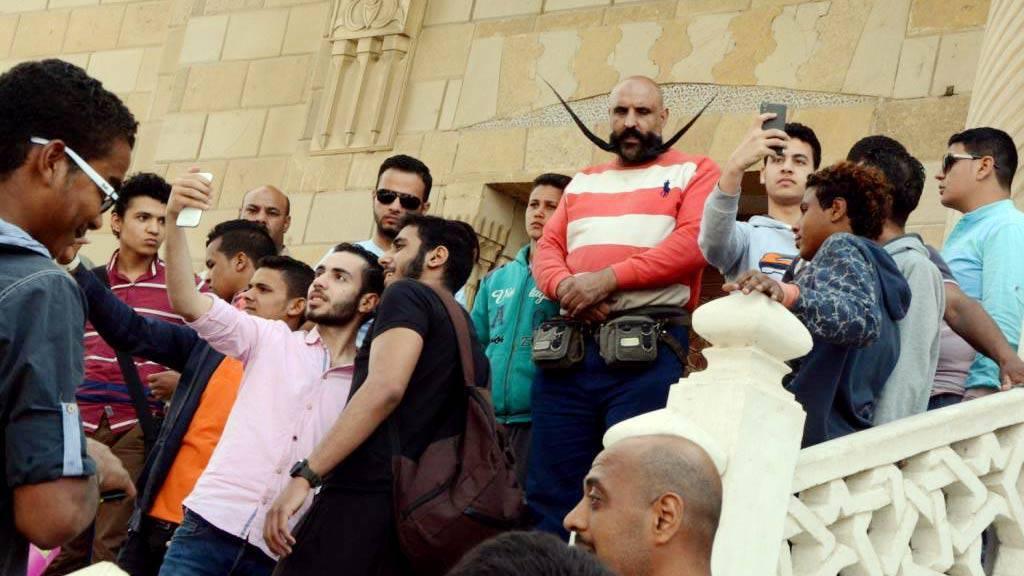 آثار تصوير جنازات المشاهير على المجتمع والقيم الدينية