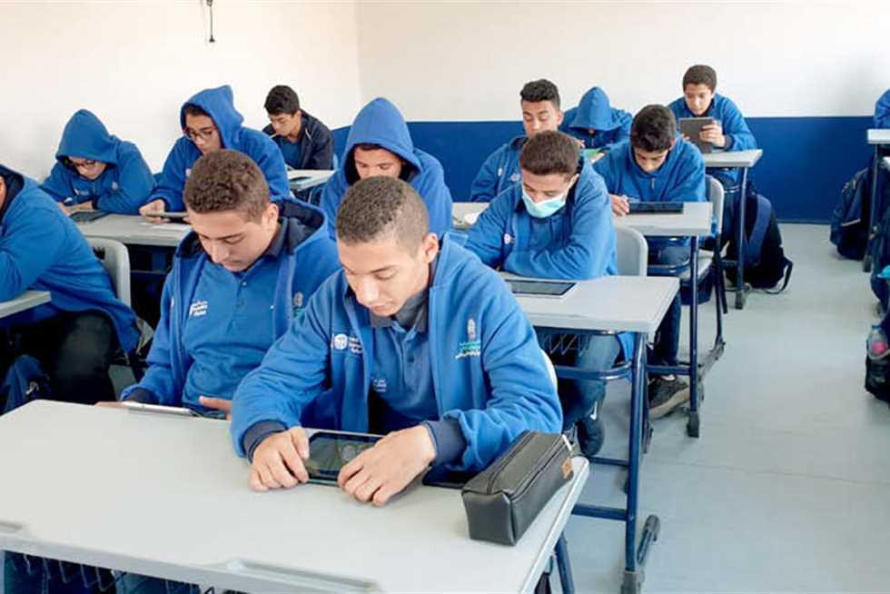 توصيات للاستعداد الأكاديمي والمهني للطلاب الجدد في المدرسة النووية