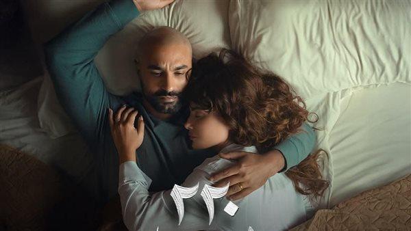 - كيف ساهمت صبا مبارك في دعم كريم فهمي ومساعدته على مواجهة اليأس