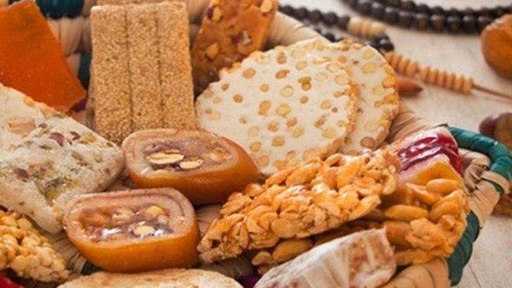 آثار توزيع حلوى المولد على الفقراء وأهمية التوازن في الإنفاق