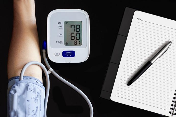 قراءة مستوى ضغط الدم لمعرفة صحة الأوعية الدموية