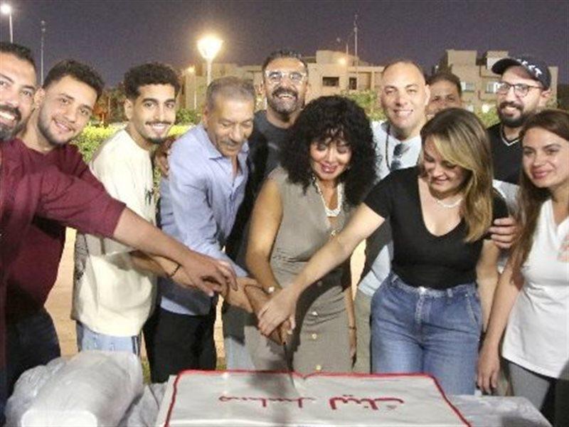 سيد رجب ورانيا يوسف يتعاونان في مسلسل لينك تجربة جديدة على الشاشة