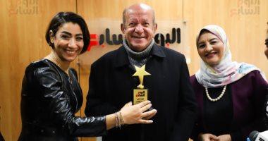 التحديات والإمكانات في تنفيذ مشروع فيلم تكريمي يليق بمسيرة لطفي لبيب