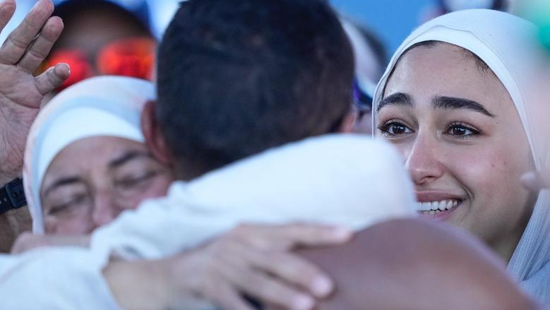 أجواء الفرح والتقاليد في حفل زفاف أحمد الجندي ومريم عامر في العلمين