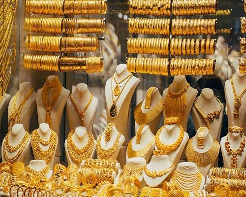 كيفية الاستفادة من تغيرات سعر الذهب وتوقيت الشراء الأمثل