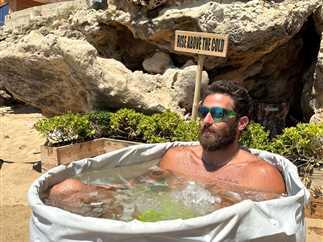 أسباب انتشار حمام الثلج في الساحل الشمالي وتأثيراته الاجتماعية