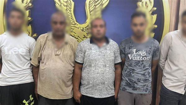 الوقائع الكاملة لمشاجرة زجاجات المولوتوف في البحيرة أسباب اندلاع النزاع وتأثيرها على الأمن المجتمعي جهود وزارة الداخلية في احتواء الأزمة وتعزيز الأمن التوصيات الوقائية لتجنب تكرار حوادث العنف ومواجهة استخدام الأسلحة النارية
