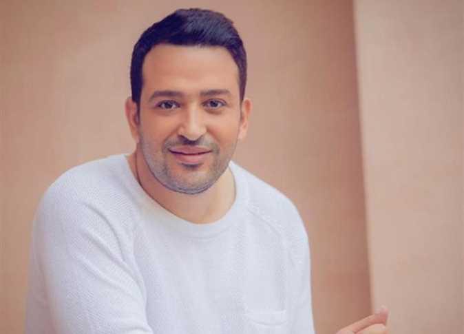 تامر حسين يعبر عن فخره بنجاح عمرو مصطفى ويبرز أبعاد الصداقة الفنية