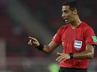 تفاصيل الحكم وأبرز القرارات المثيرة للجدل في مواجهة الزمالك والمقاولون العرب