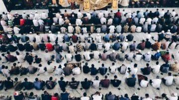 توجيهات أحمد كريمة للحفاظ على أهمية صلاة الجمعة في الحياة اليومية