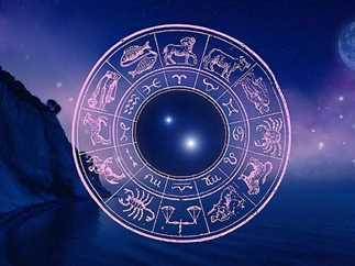 مكافآت مالية وتحديات مهنية لعذراء أغسطس 2025