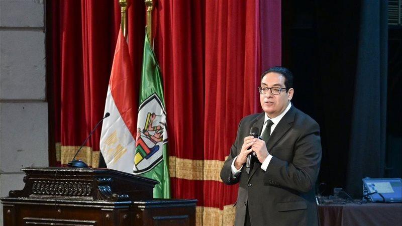 تأثير التسجيل الإلكتروني على مستقبل العملية التعليمية في الجامعة