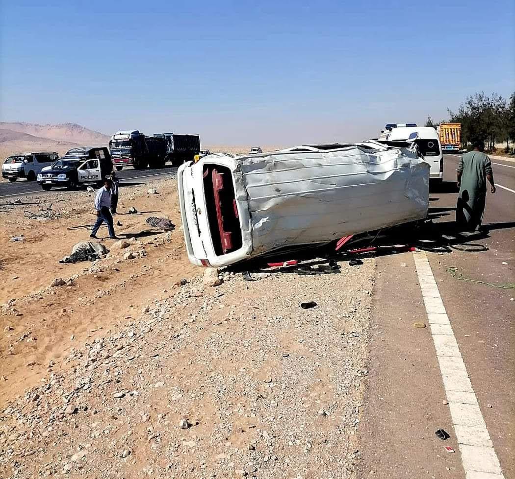 نصائح للوقاية من حوادث انقلاب المركبات على الطرق السريعة