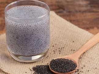 الأعراض الجانبية المحتملة لبذور الشيا بين الحساسية والإمساك