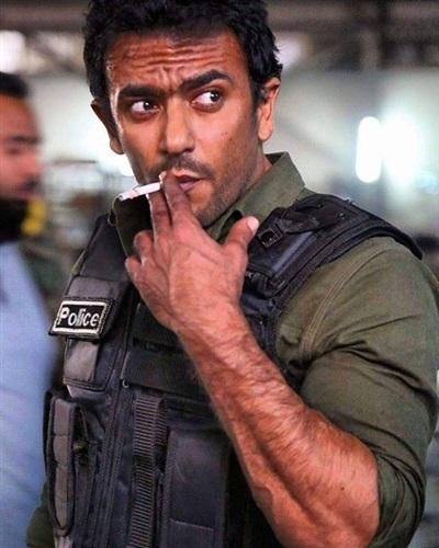 تفاصيل مميزة في دور أحمد العوضي تعكس واقع المجتمع وأخلاقياته