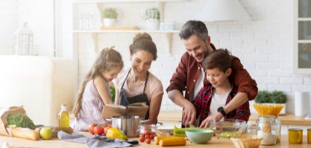 نصائح لتعزيز التعاون العائلي في الأعمال وتوسيع الفرص الاستثمارية