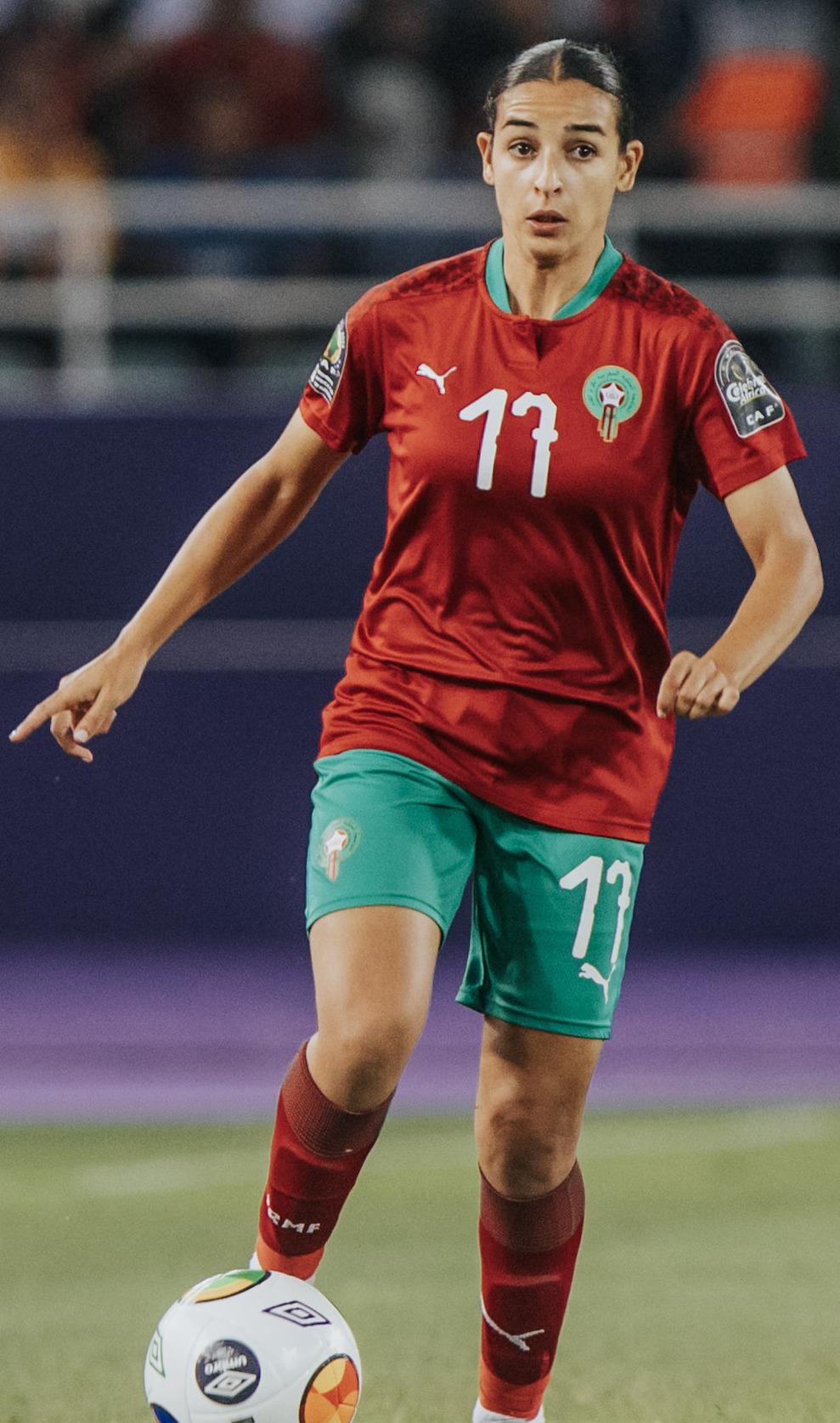 حنان آيت الحاج ورحلة التفوق من أحياء المغرب إلى الملاعب العالمية