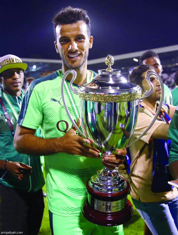 توصيات لتعزيز الأداء الجماعي وتحقيق الانتصار التاريخي