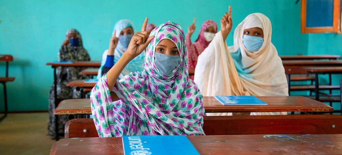 خياران أمام الطلاب والجهات التعليمية للتعامل مع الأزمة