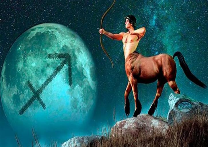 كيف تبني هالة الغموض حولك لجذب برج القوس