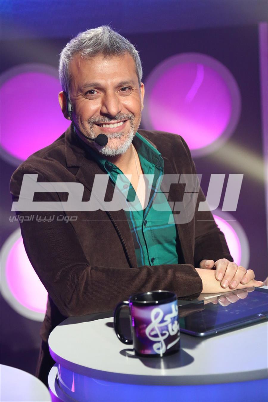 يتحدث أحمد السعدني عن أهمية الاستقرار المهني قبل الارتباط