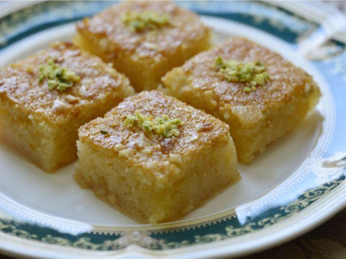 المكونات البديلة لصنع بسبوسة منخفضة السعرات