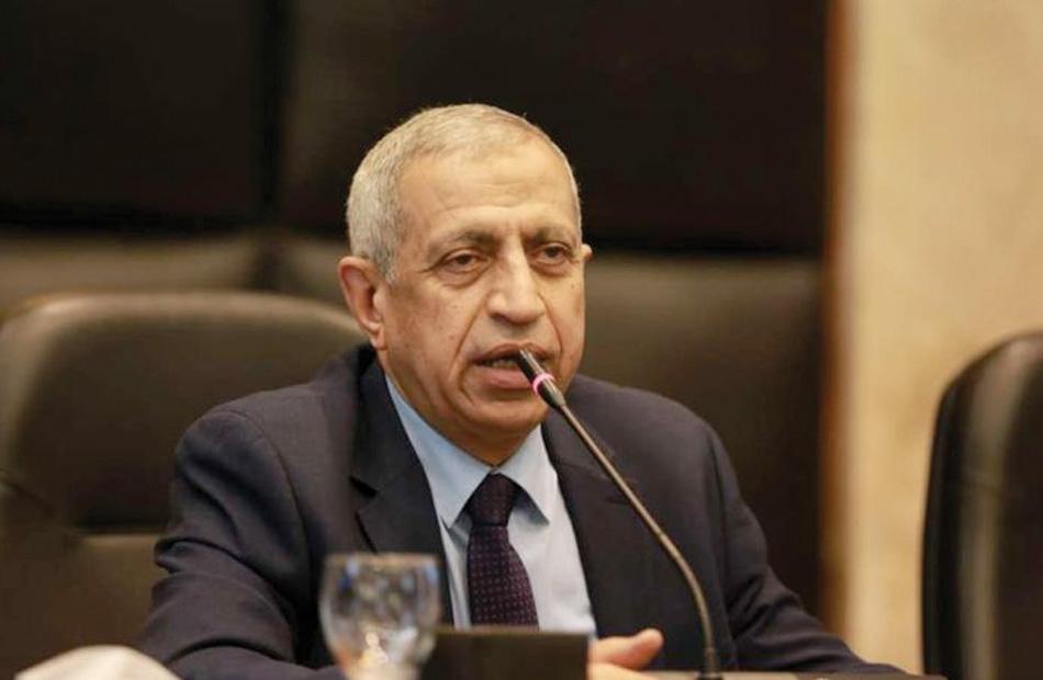 رئيس الأكاديمية العربية يثمن جهود خريجي كلية القانون في خدمة العدالة