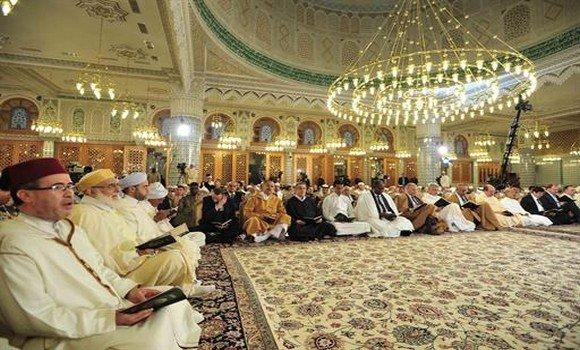 في بداية الاحتفال بالمولد النبوي وأهميته الدينية والاجتماعية